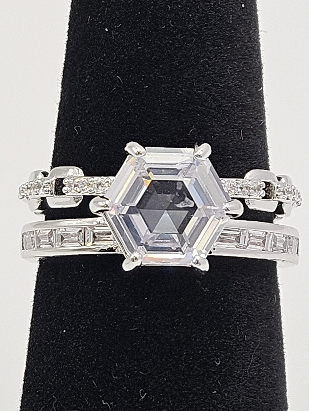 BP RG76300 "Not Sorry, Just Stunning" Diamond CZ Rhodium Plating Size 6
